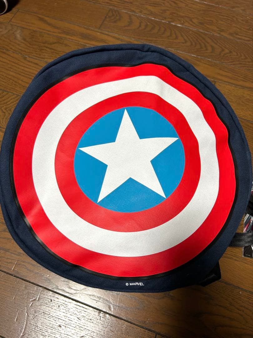 【おまけ付き‼️】【MARVEL】キャプテン・アメリカ盾リュック