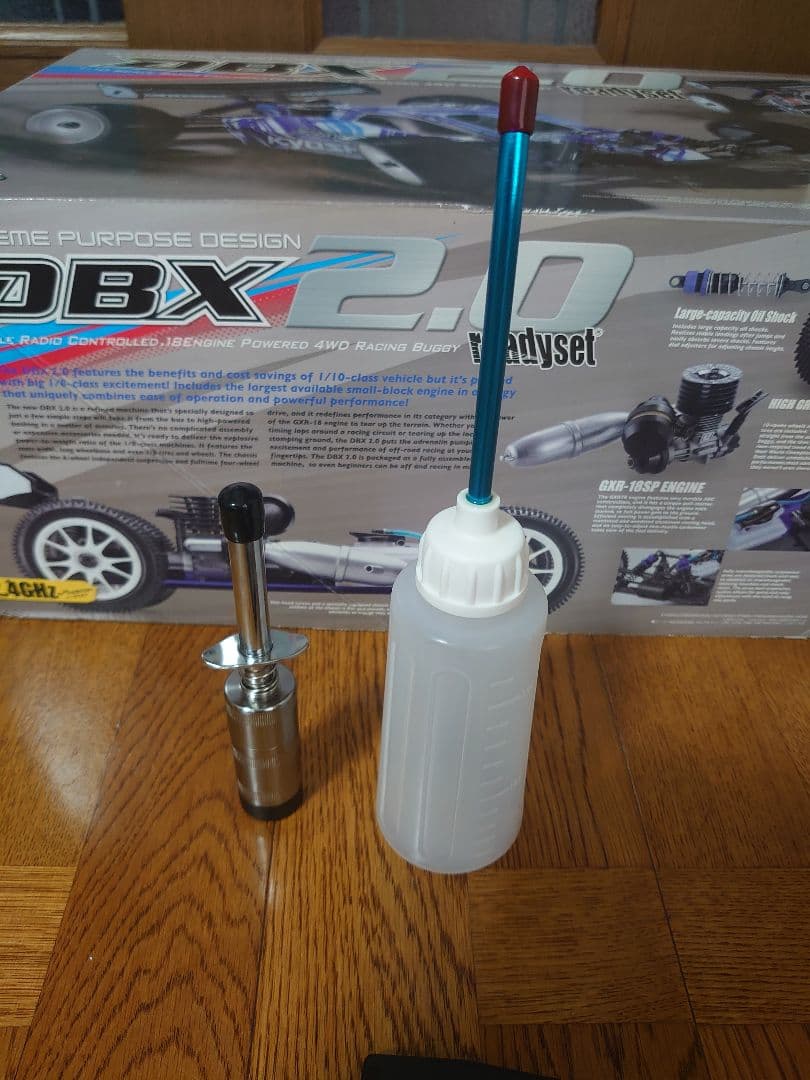 京商　DBX　2.0 ラジコン オフロード　たぶん未使用　エンジン