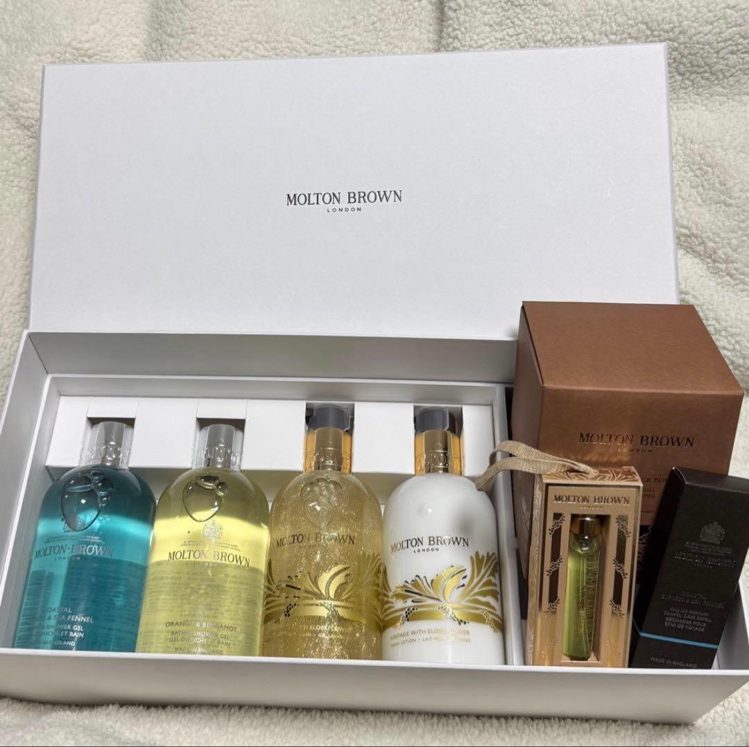 未使用】数量限定 モルトンブラウン クリスマスハンパー7点 - メルカリ