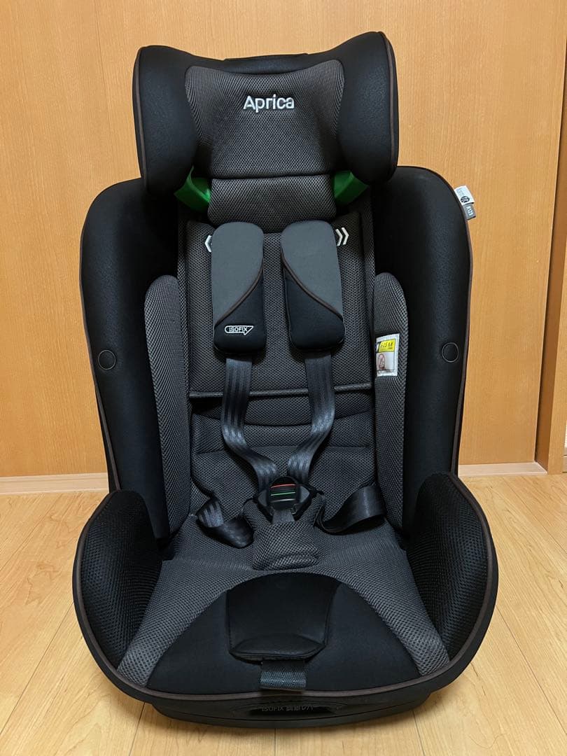 1625 西松屋 Smart Angel イージスジュニアGY チャイルドシート 西松屋