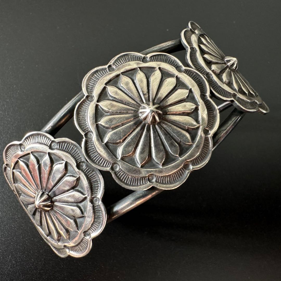 【美品】Navajo Andy Cadman 3連コンチョ バングル