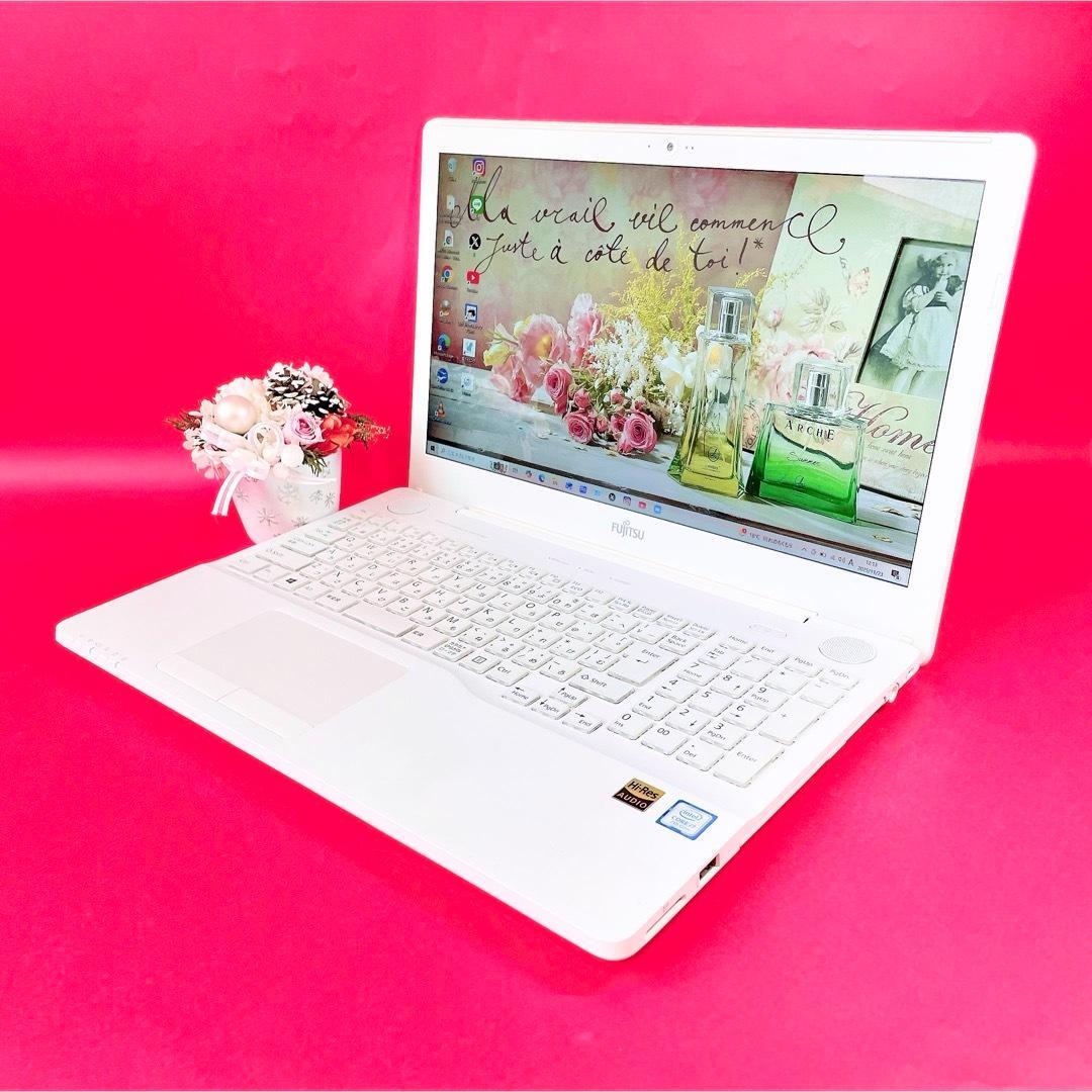 Corei7✨️薄型ノートパソコン✨️可愛い白✨️ブルーレイ✨️大容量