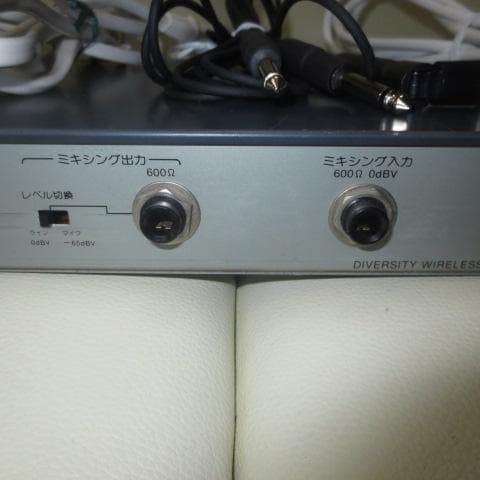 TOA WT-852 ダイバーシティワイヤレスチューナー 2チャンネル①【固定