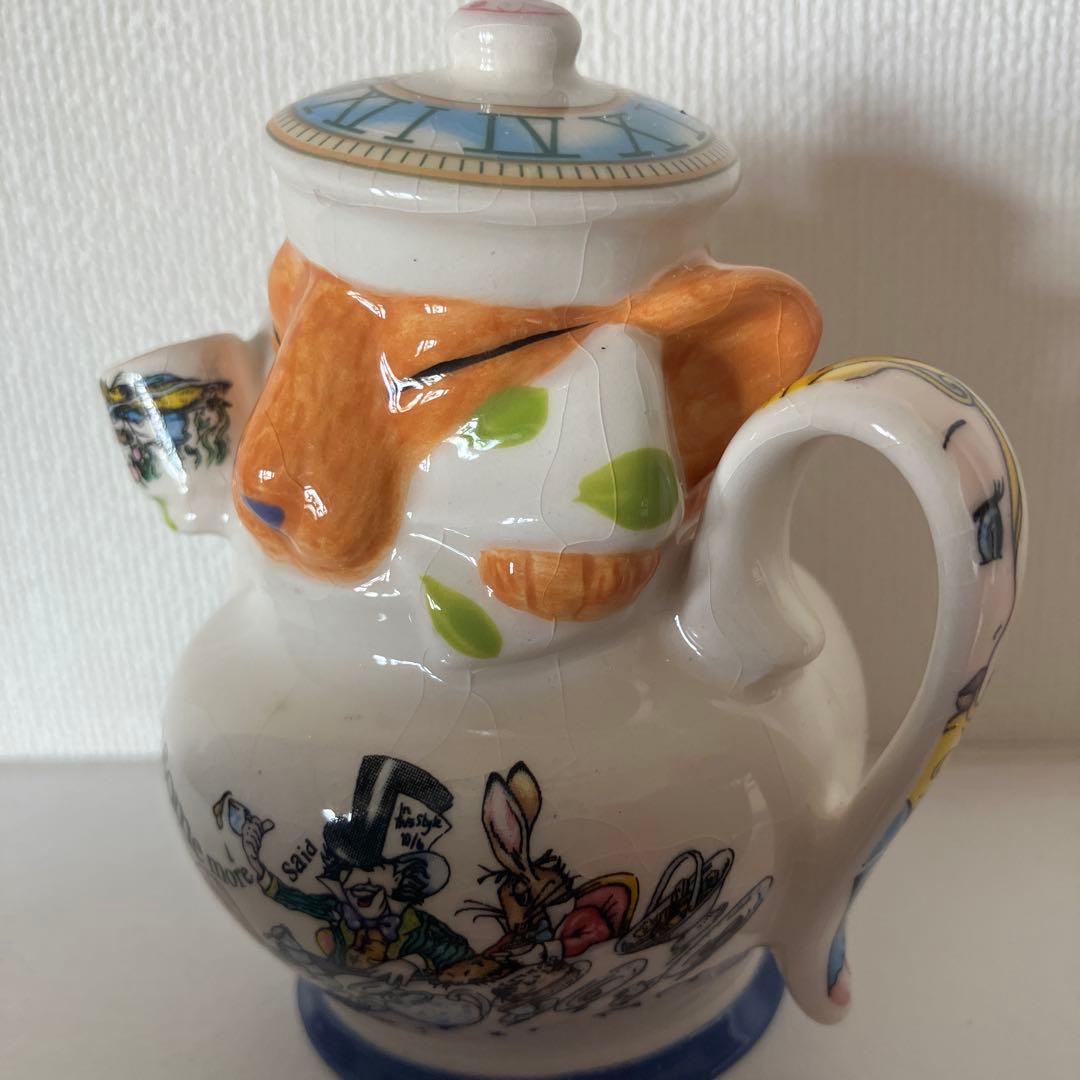 帽子屋 - Wikipedia イギリス 陶器 不思議の国のアリス マッドハッター