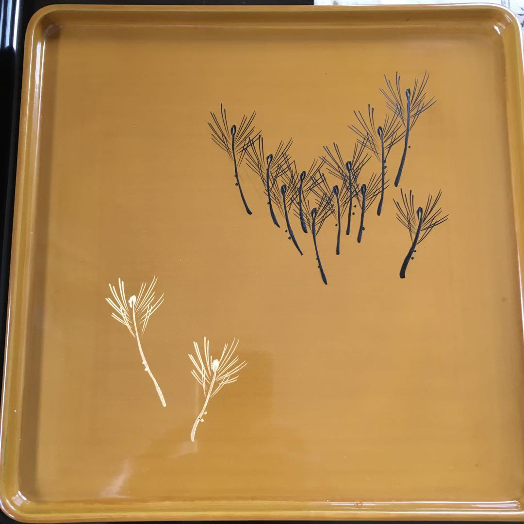 天然木製漆塗 輪島塗 黄漆塗沈金 角盆 芽松模様 本堅