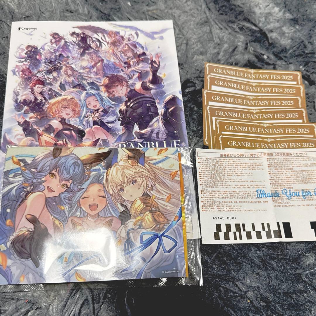 グラフェス2025 リアルガチャ リーフレット - メルカリ