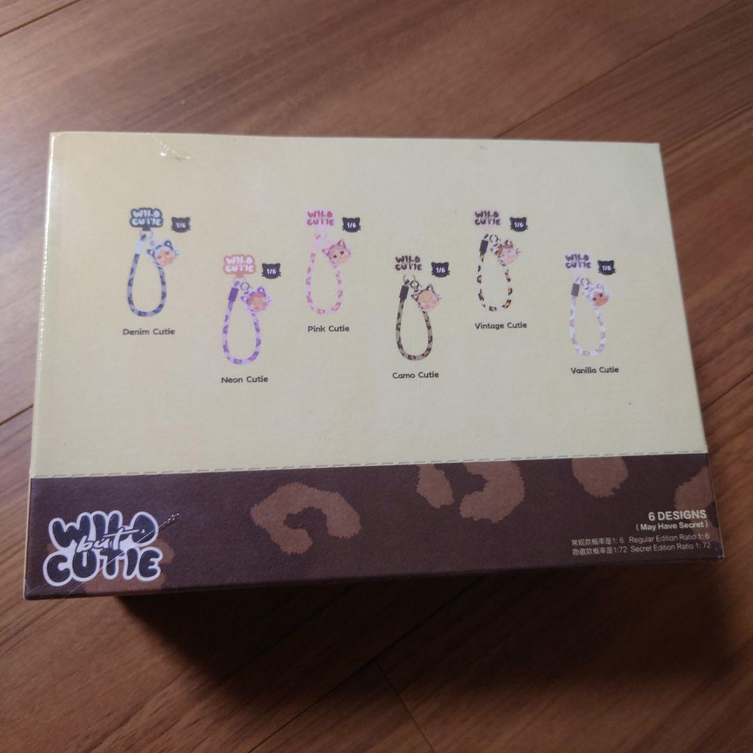 値下げ中☆人気商品クライベイビー　チャーム　ストラップ正規品