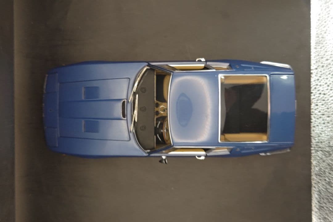 ミニカー minichamps maserati ghibli.1969