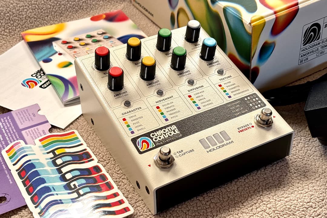 ギター CHROMA CONSOLE : Hologram Electronics