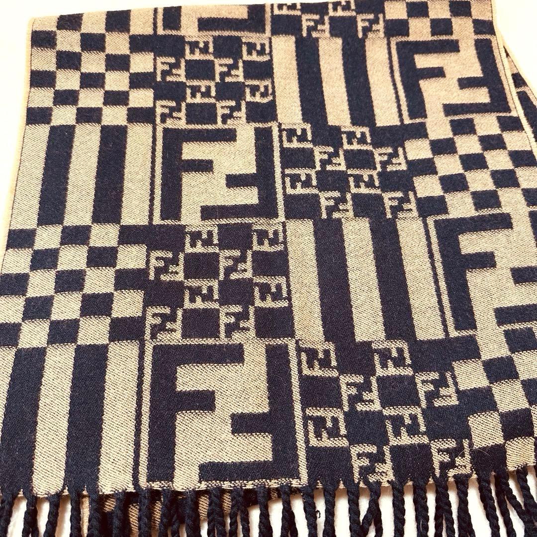 美品】FENDI ズッカ柄 ウール100% マフラー ランダムパターン パッチ