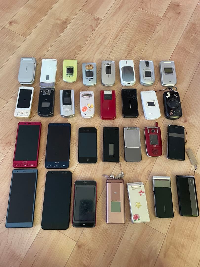 携帯電話まとめ売り30台