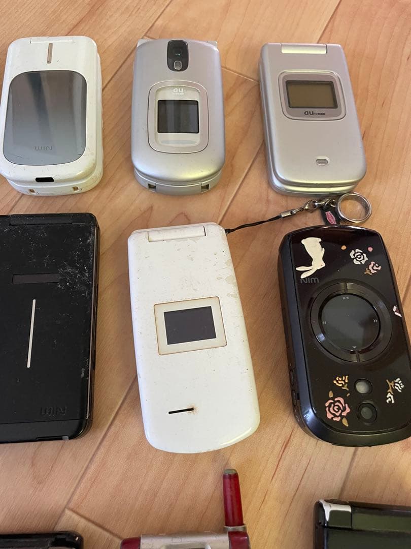 携帯電話まとめ売り30台