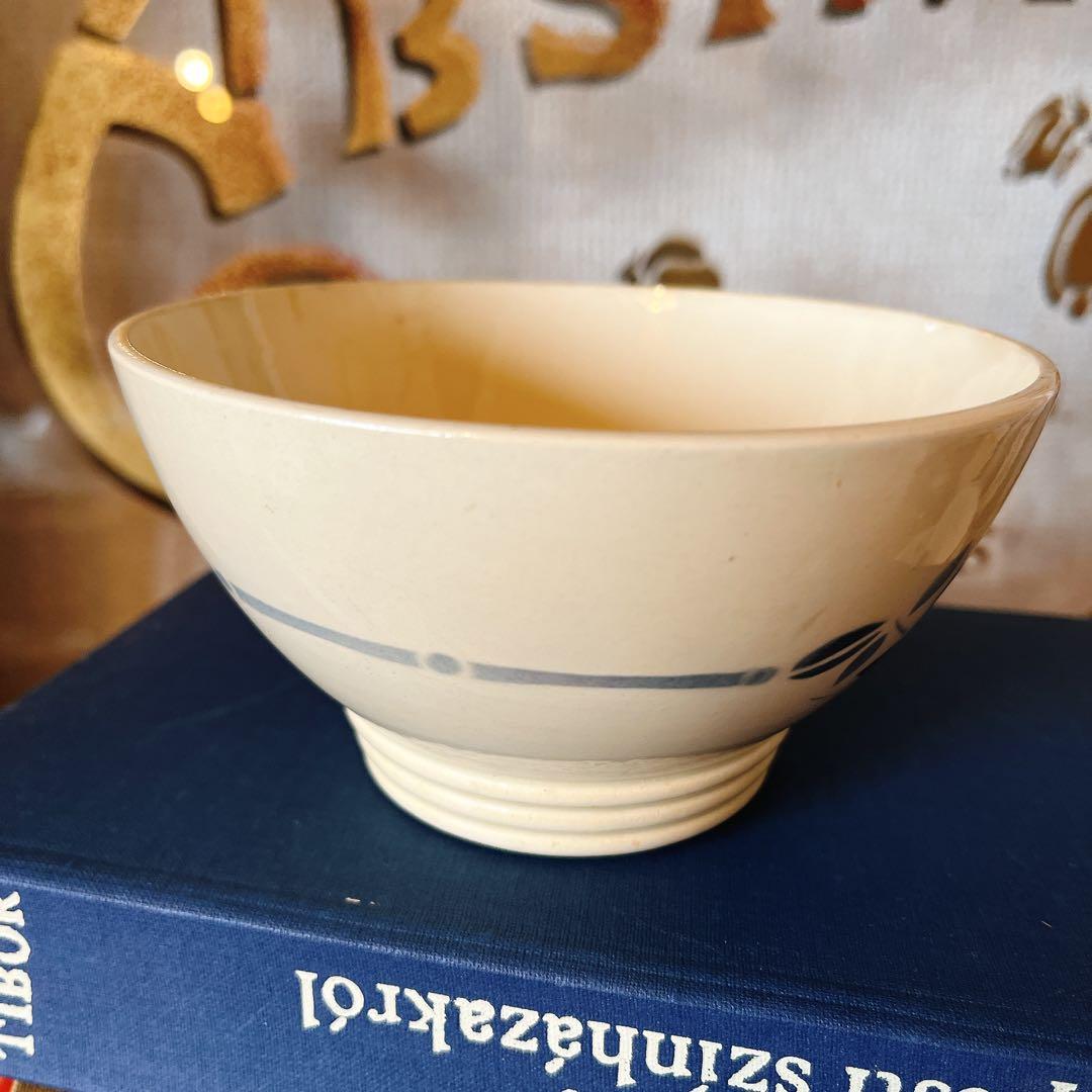 ディゴワンサルグミンヌ窯ステンシル花模様のカフェオレボウル（高さ