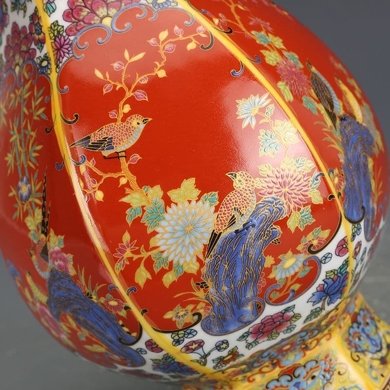 エナメル色磁器花鳥瓶  景徳鎮 陶磁器 装飾品 現代工芸品 美術品 置物