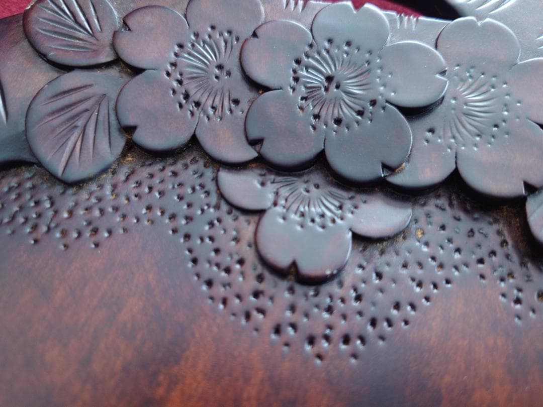軽井沢彫 のお盆 手つき 桜の縁（小さめ）