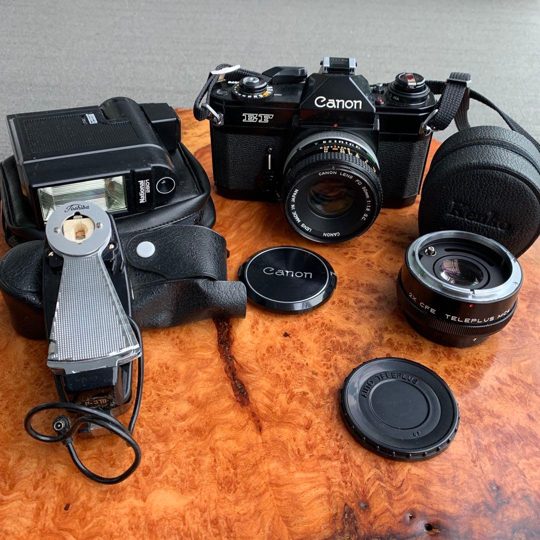 Canon EF 35mm一眼レフカメラ、その他付属品　動作未確認 Canon EF 35mm一眼レフカメラ、その他付属品 動作未確認 Canon