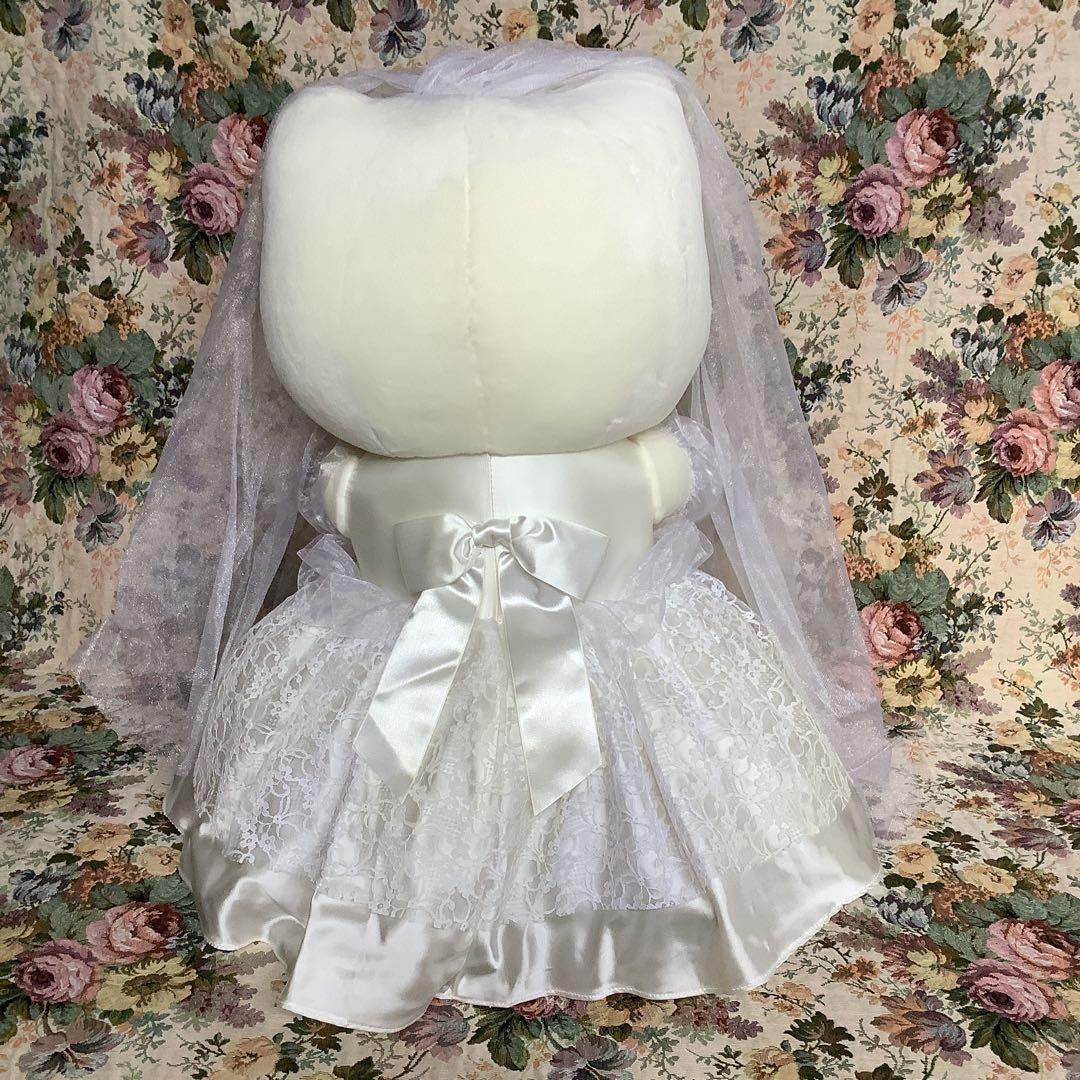 キティ　ウェディング　BIG ぬいぐるみ