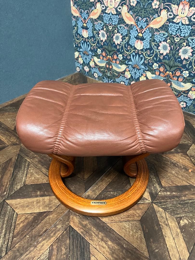 りき＊エコーネス 　オットマン フットスツール 本革 ストレスレス