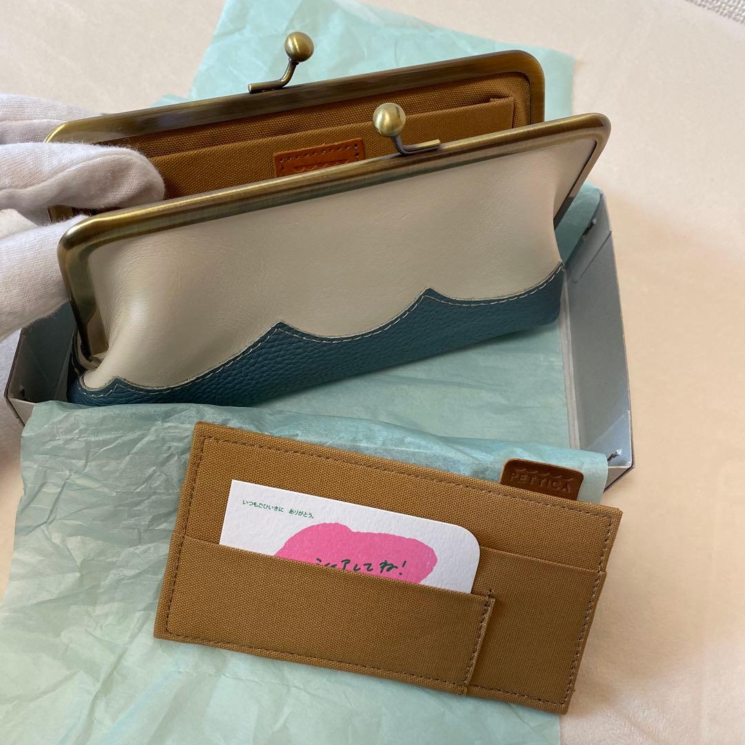 ペチカ　PETTICA 財布