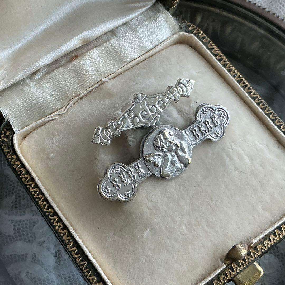 118：フランス アンティーク BEBE ブローチ ベベ ベビー ドール用に♡