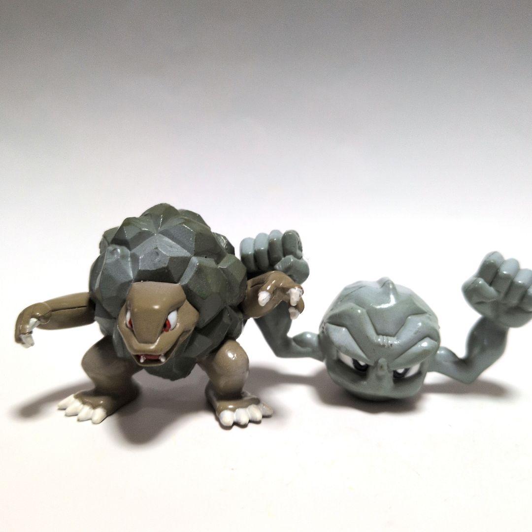 モンコレ初期【ゴローニャ•イシツブテ】2体セット ポケモンフィギュア