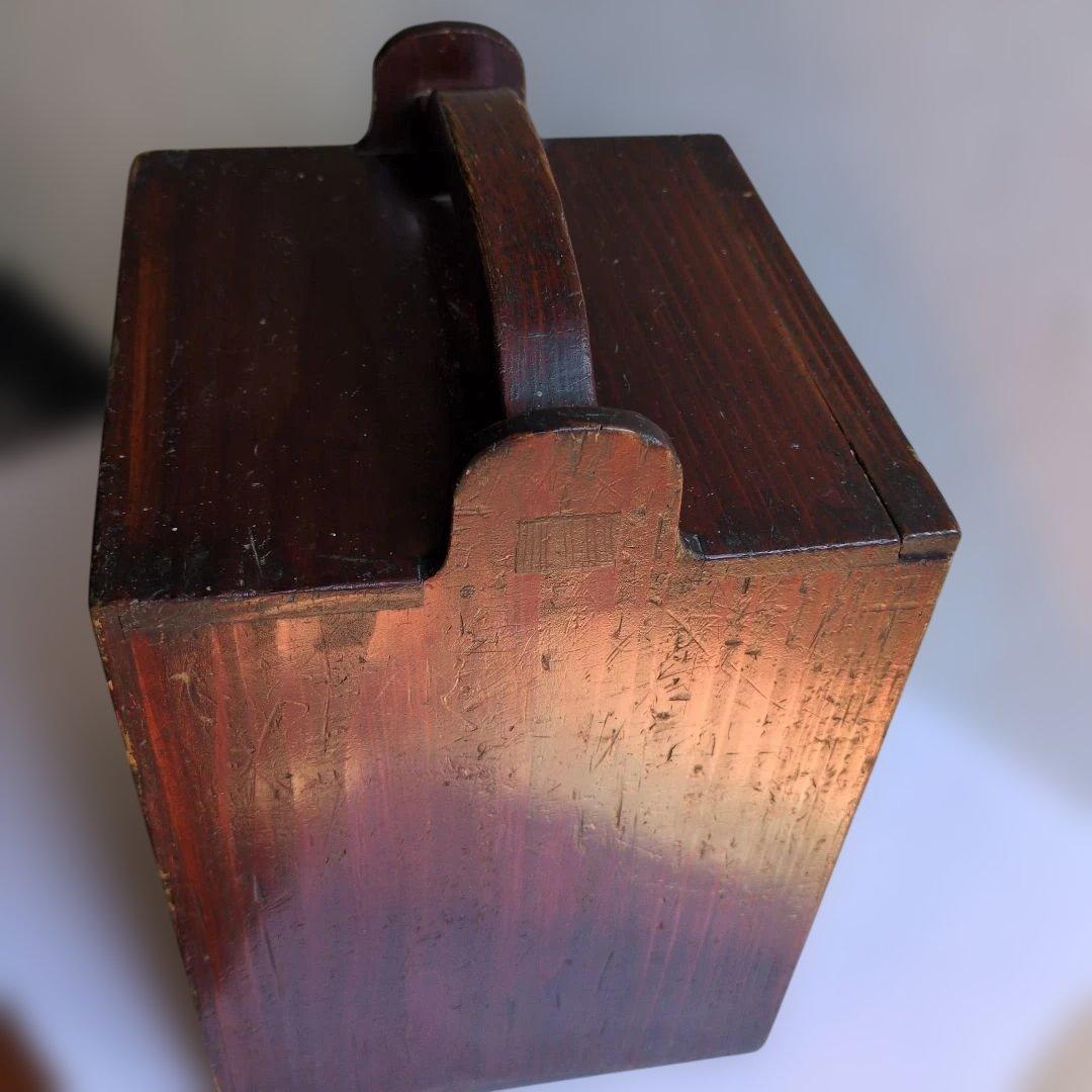 骨董品 訳あり 昔のオカモチ？木製収納箱