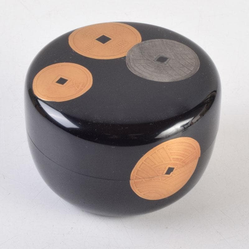 茶道具 蒔絵師 勝太郎造 古銭蒔絵 大平棗 共布共箱 V 8658 - メルカリ