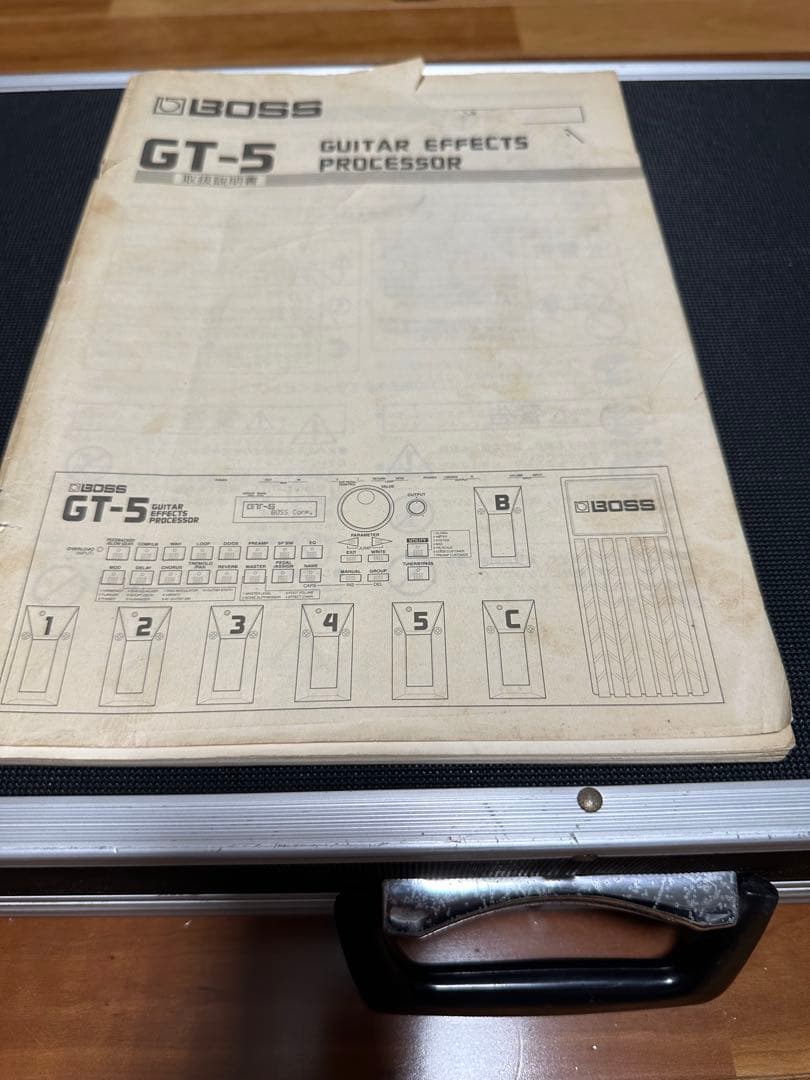 BOSS GT-5 ギターエフェクトプロセッサー