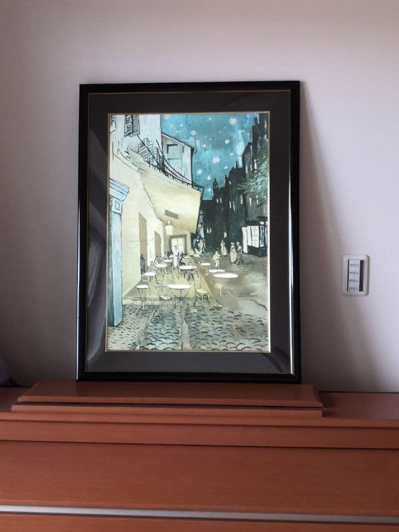 フィンセント・ファン・ゴッホ作、「夜のカフェテラス」