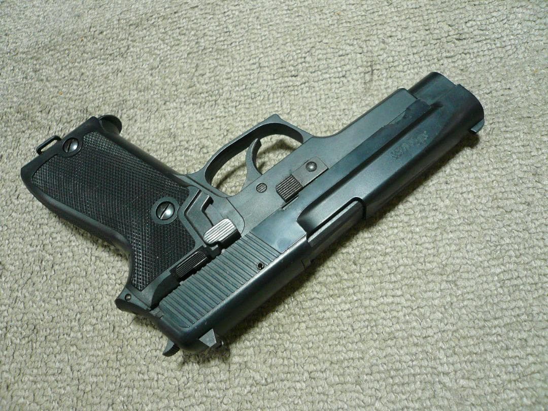 MGC ブローバック モデルガン SIG SAUER P220 ABS
