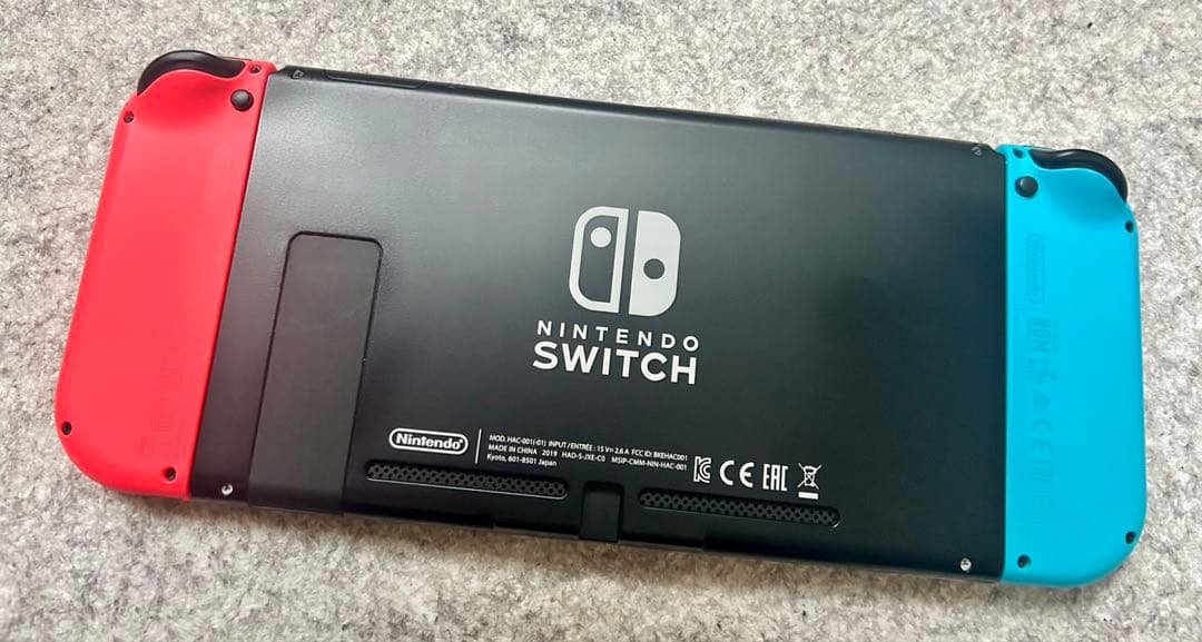 Nintendo Switch ネオンブルー/ネオンレッド 本体とソフト