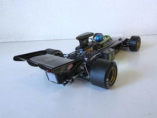 特価 exoto (1/18) ロータス 72D R.ピーターソン