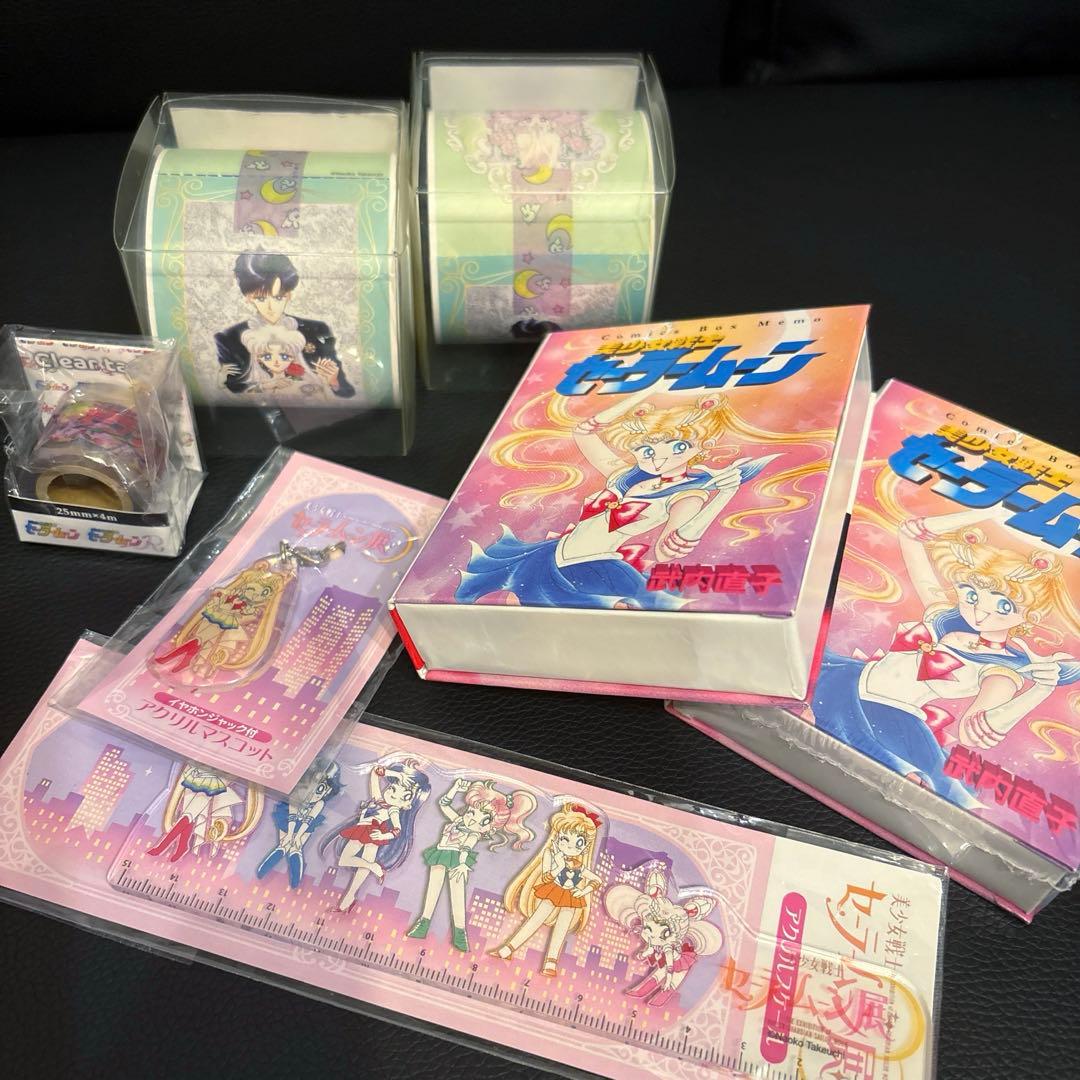 セーラームーン展 グッズまとめ売り - メルカリ