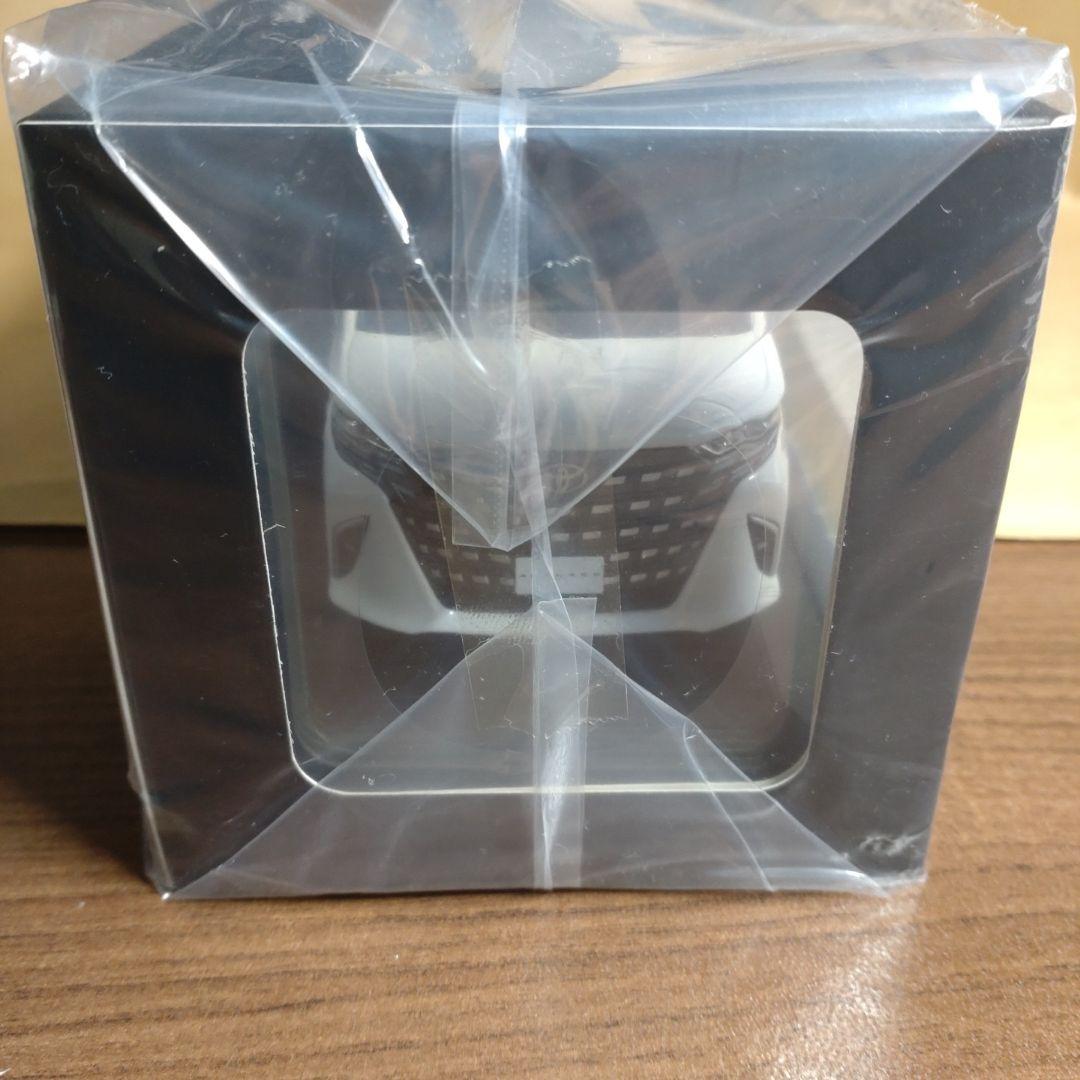 トヨタカラーサンプル 40系アルファード ホワイトパール