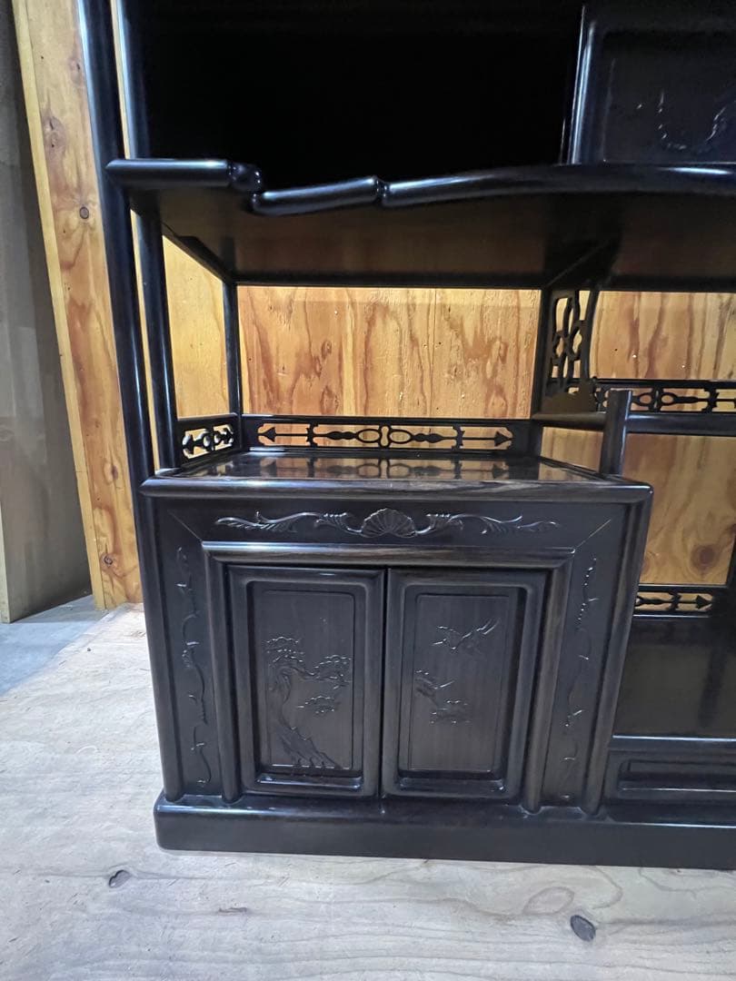 13）船橋より出品 唐木家具 紫檀 茶箪笥 飾り棚 中国骨董 唐草透彫り