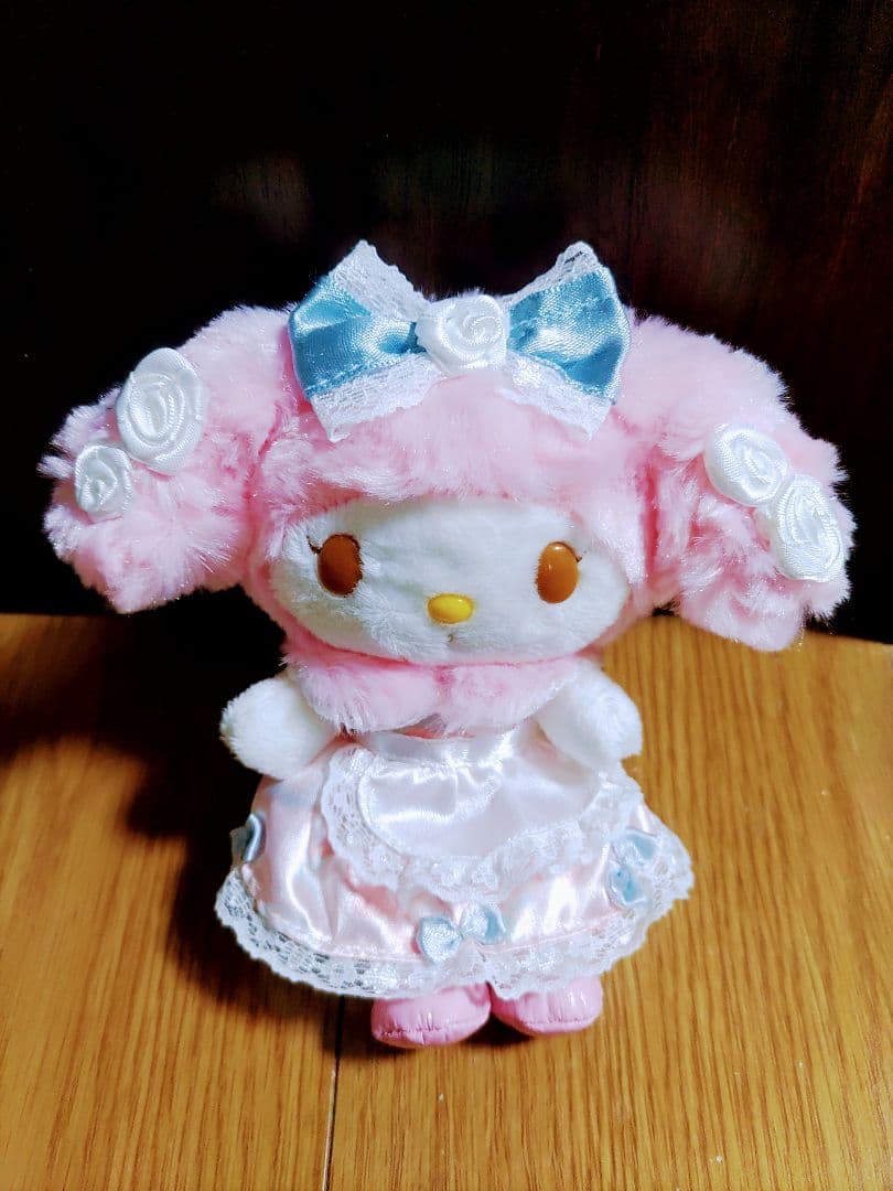 マイメロディ40周年バースデードールぬいぐるみ激レア