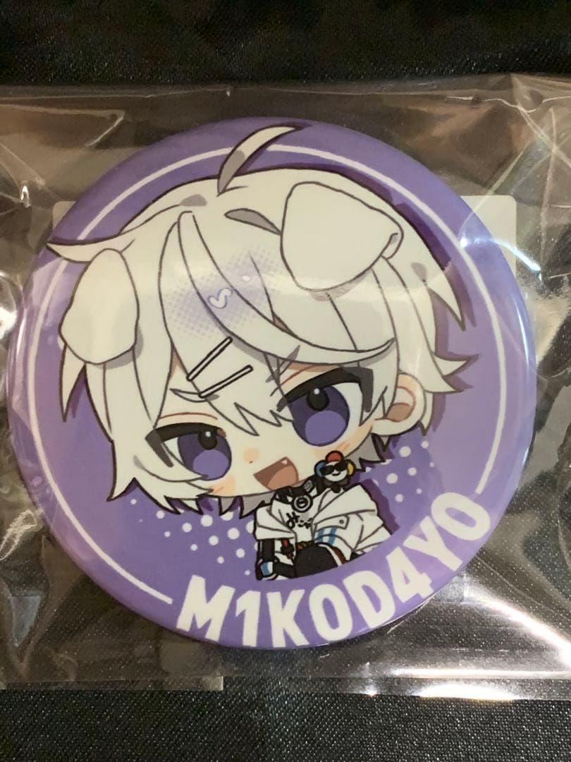 みこだよ アクキー＆アクスタ＆缶バッジ グッズ5点セット - メルカリ