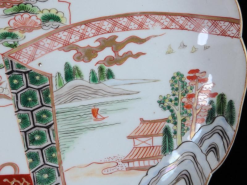 古伊万里 色絵 飛鶴に桜花紋 巻物の図 8寸皿 A571AS-fbku - メルカリ