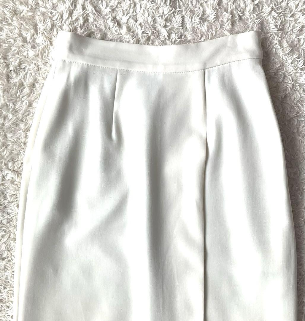美品◯soeju タイトスカート ホワイト M