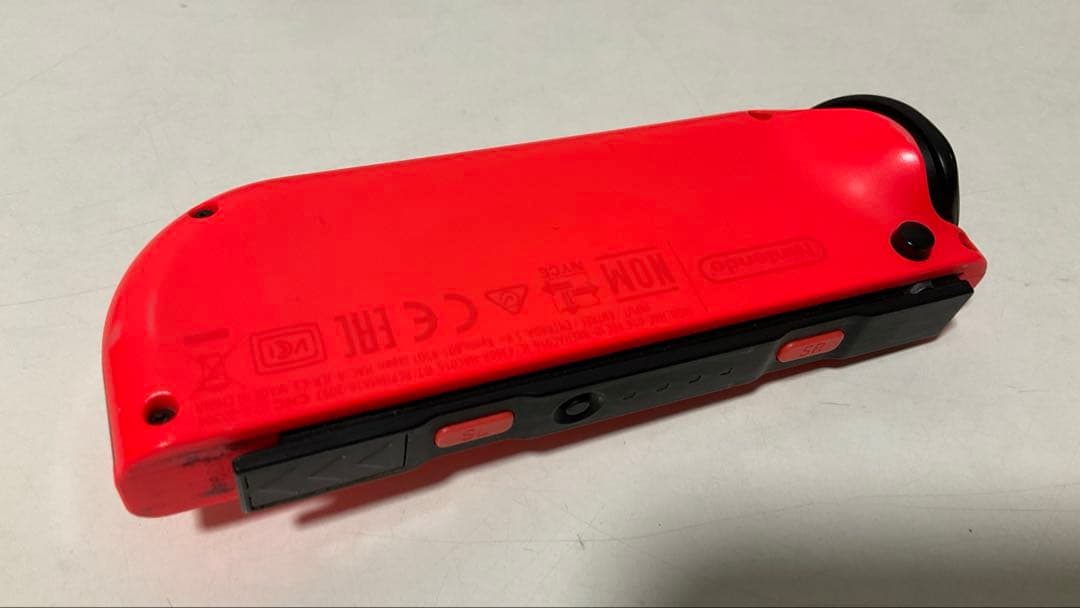switch 本体　ジョイコン　付属品　箱付き　動作確認済み