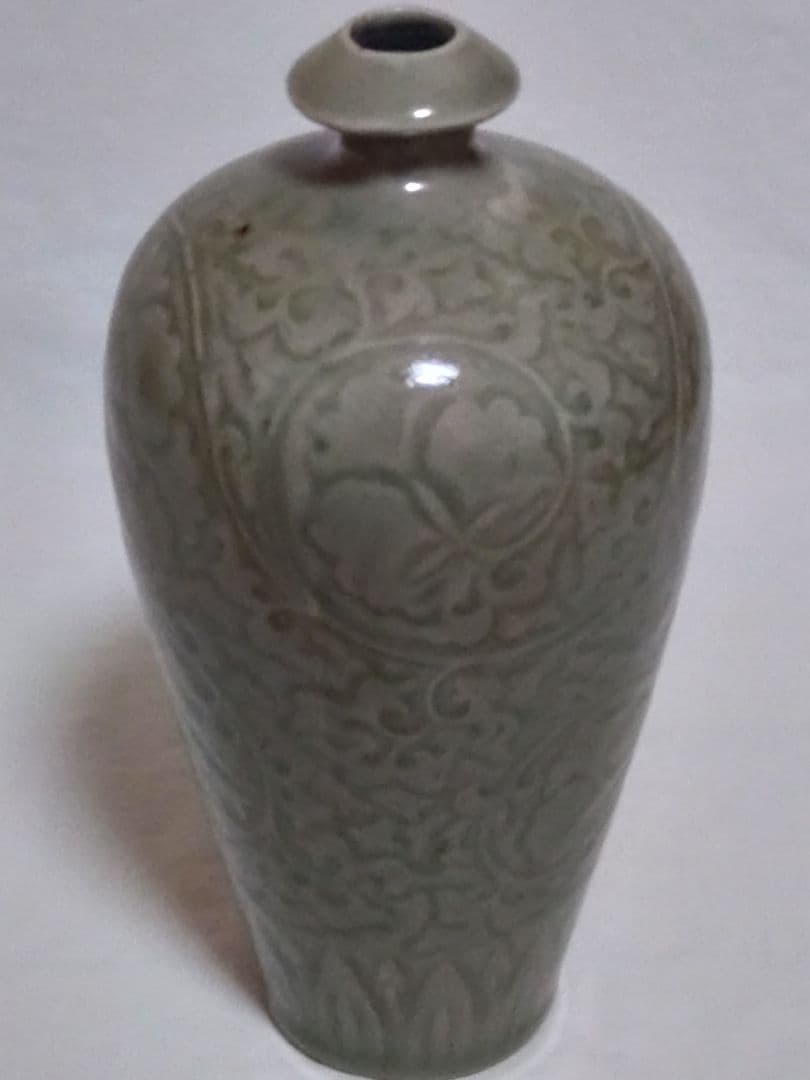 中国美術 古物 骨董 揚州窯 甁 唐草文 写し - メルカリ