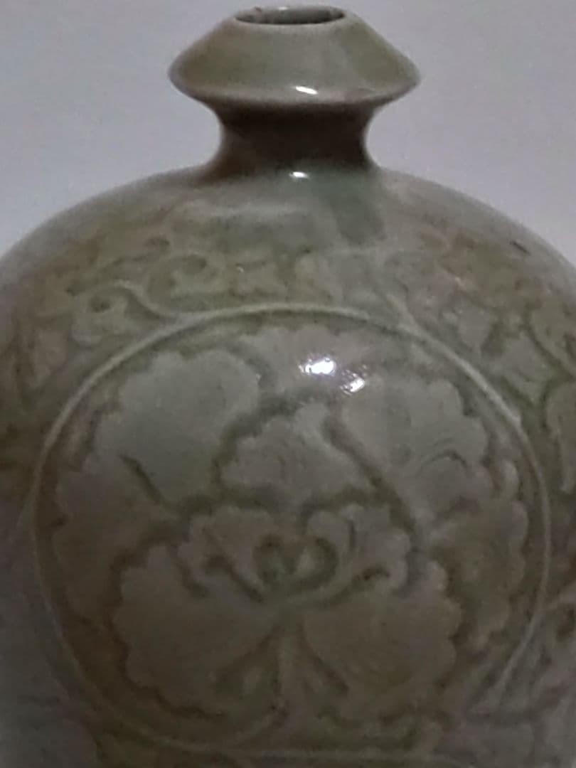 中国美術 古物 骨董 揚州窯 甁 唐草文 写し - メルカリ