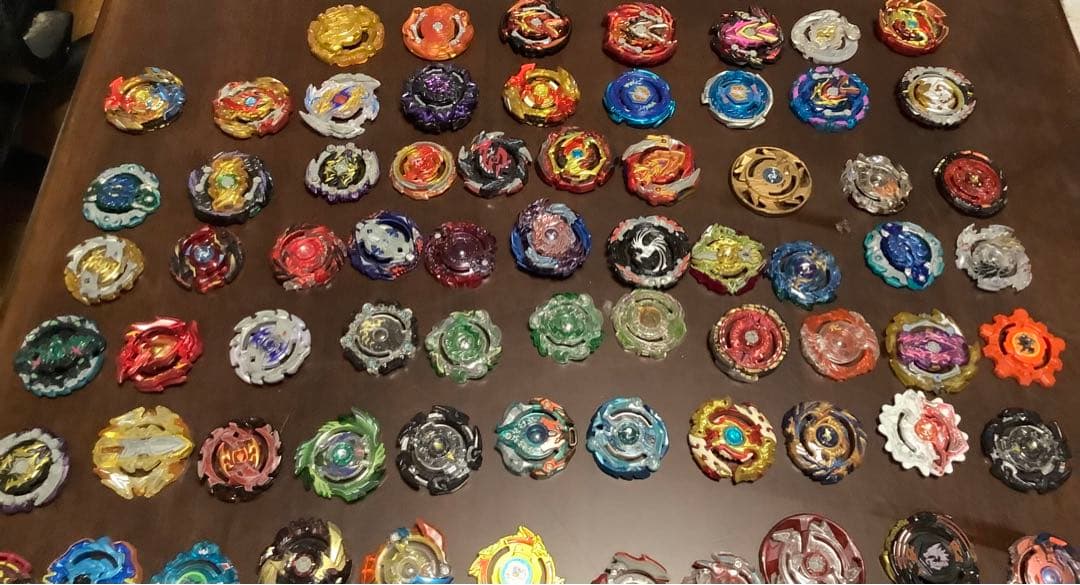 ベイブレードバースト まとめ売り 140個以上 ベイブレードバースト