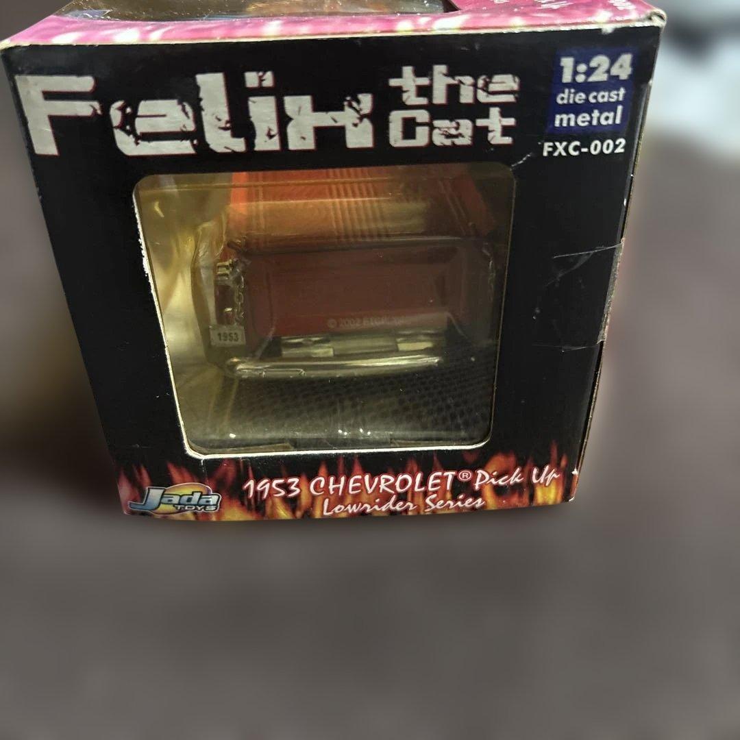 Jadatoys CHEVROLET Pick Up ローライダー