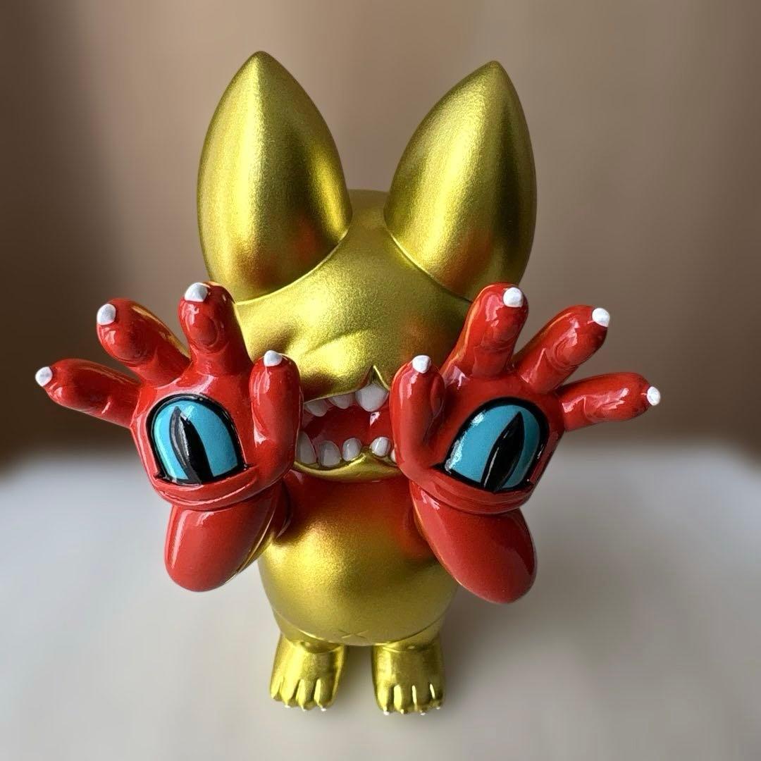 GRAPE BRAIN ジゴクネコおにぎり - メルカリ