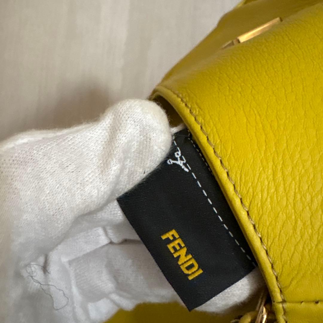 【美品】FENDI バック　チェーン　黄色　ショルダーバック