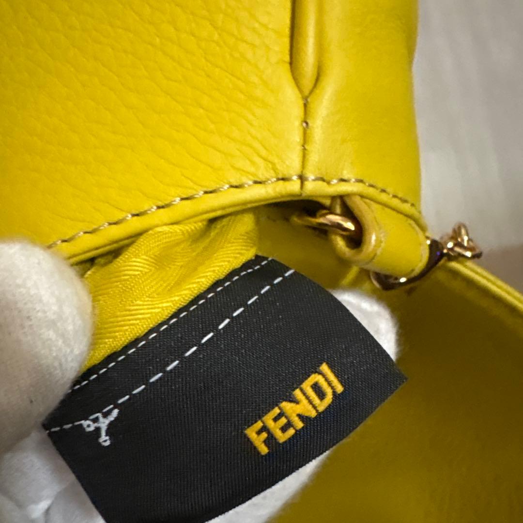 【美品】FENDI バック　チェーン　黄色　ショルダーバック