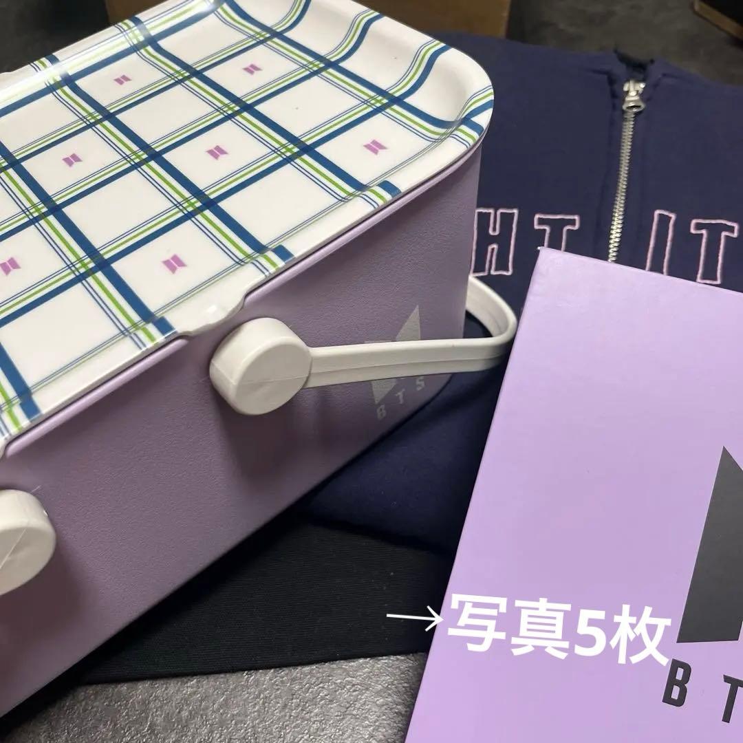 BTS グッズまとめ売り - メルカリ