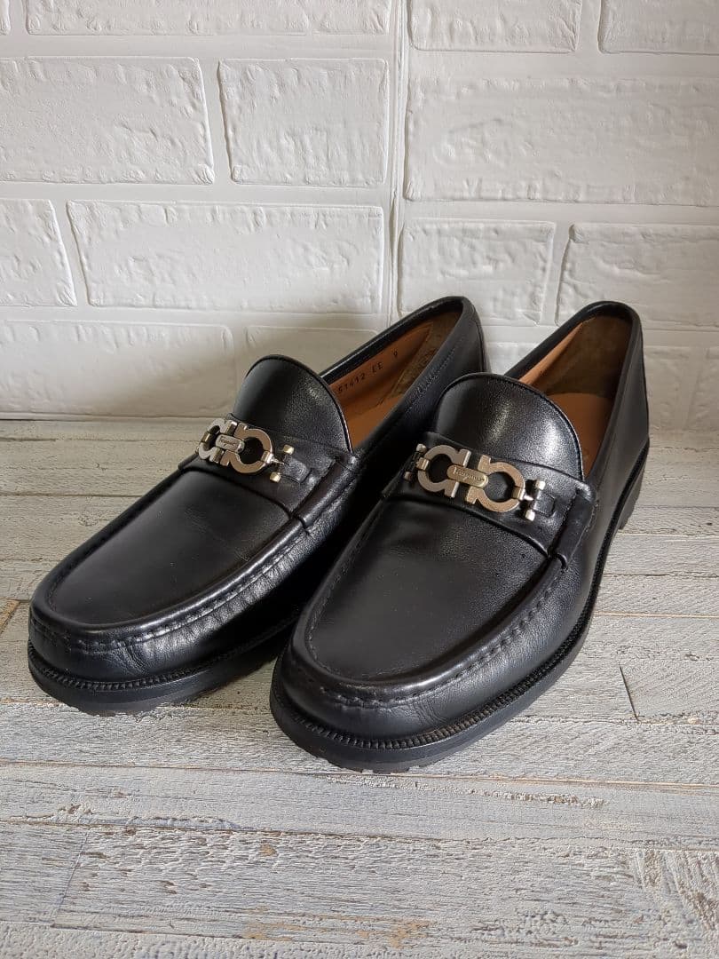 未使用級★フェラガモ　FERRAGAMO ローファー　ガンチーニ　本革 27EE