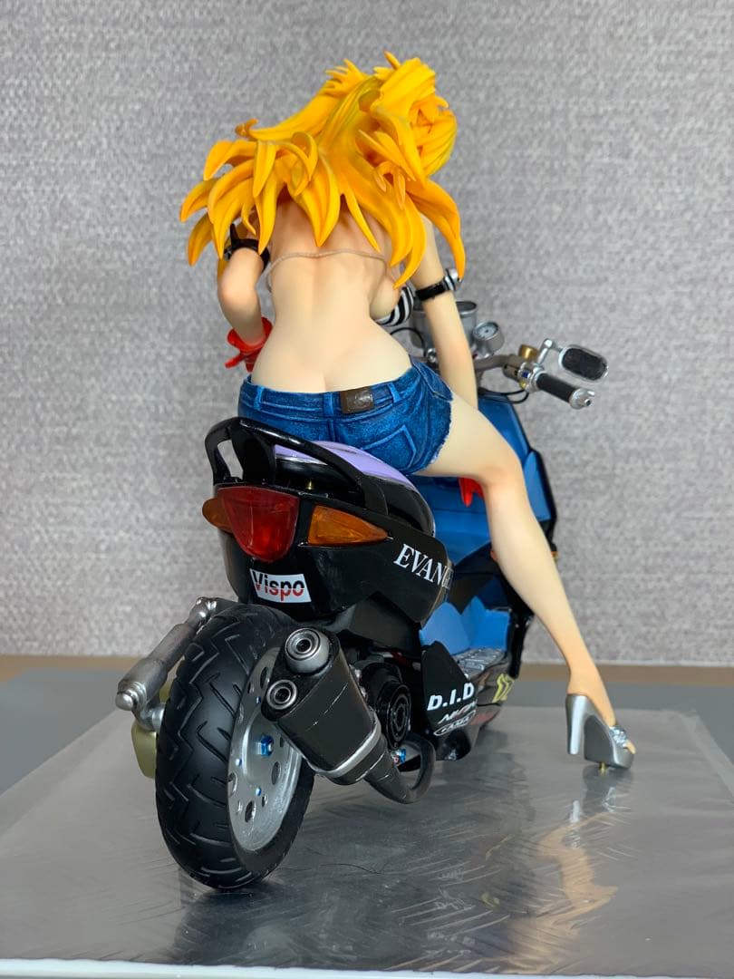 ガレージキット 完成品 エヴァンゲリオン アスカ バイク